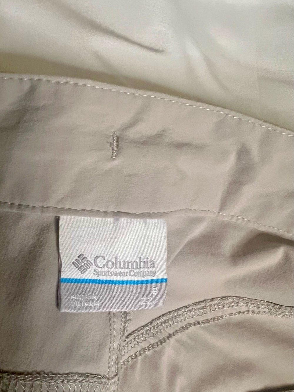 Columbia Women’s Hiking Cargo Pants - Light Beige - Picture 3 of 12